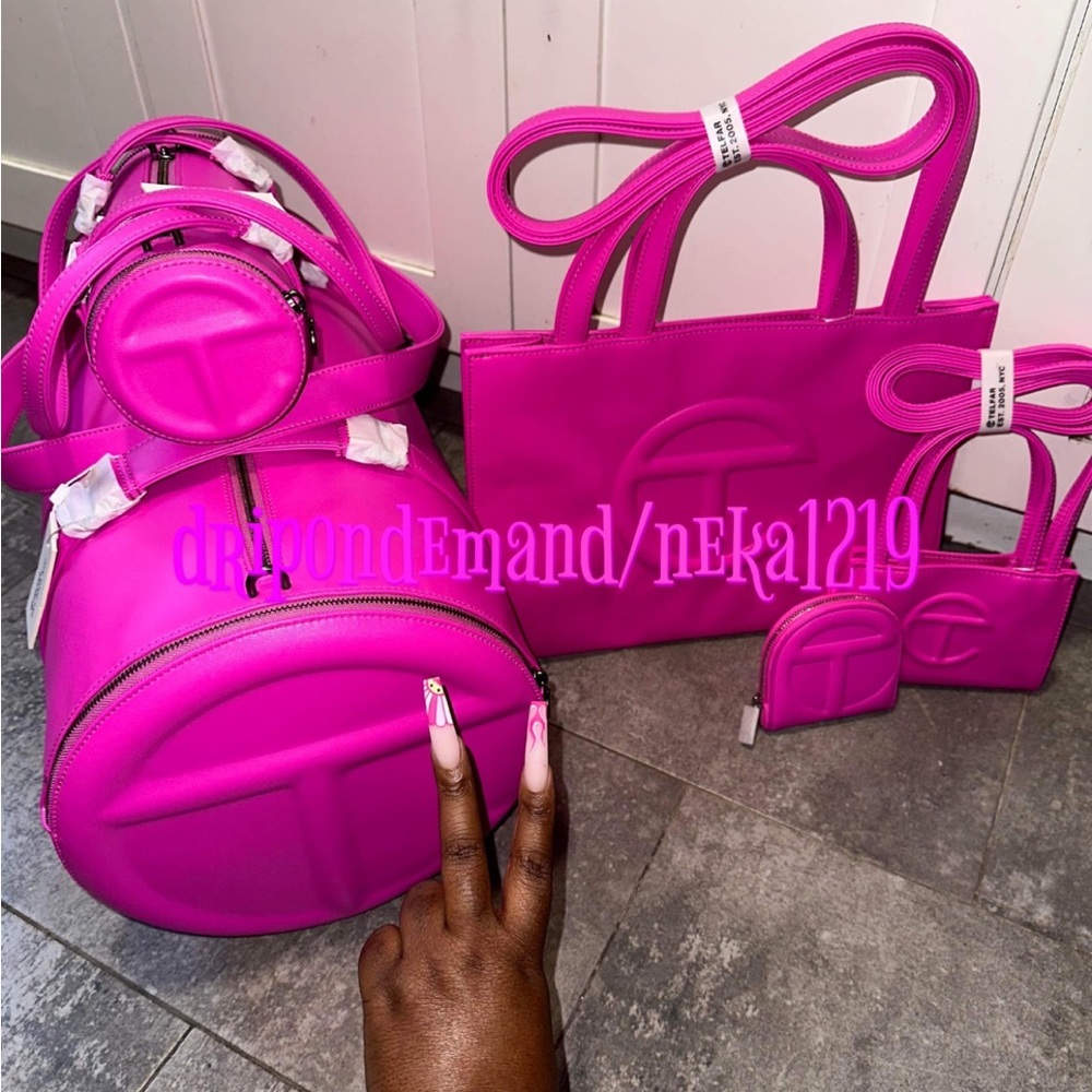 Large Telfar Duffle- Azalea